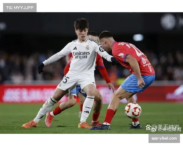 安古伊萨破门助那不勒斯登顶，锁定胜局夺冠