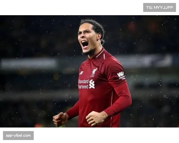 本赛季英超对抗成功率排名：范戴克75.7%居首，马奎尔次席